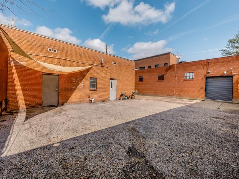 4210 Main Street, Dallas TX 75226 - Photo 23