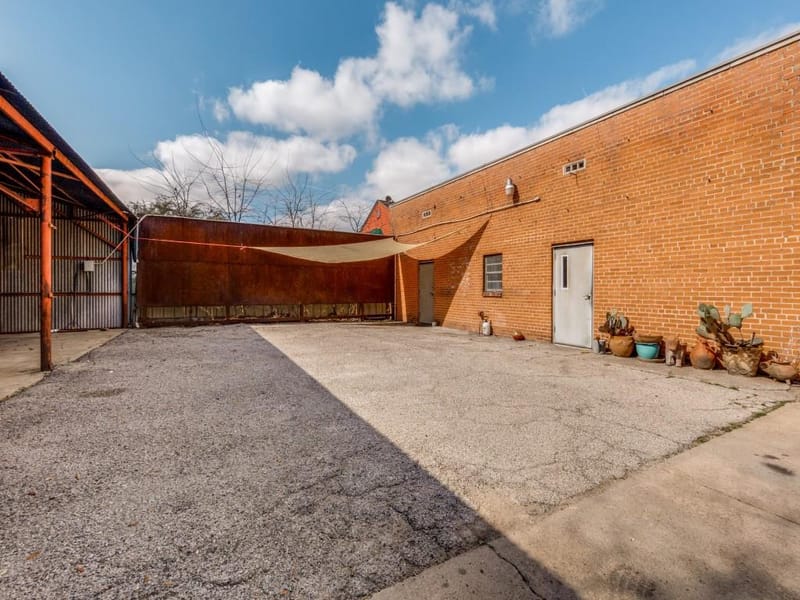 4210 Main Street, Dallas TX 75226 - Photo 22