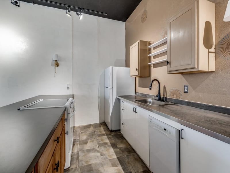 4210 Main Street, Dallas TX 75226 - Photo 14