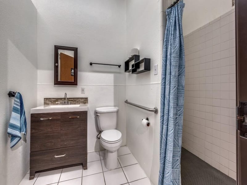 4210 Main Street, Dallas TX 75226 - Photo 18