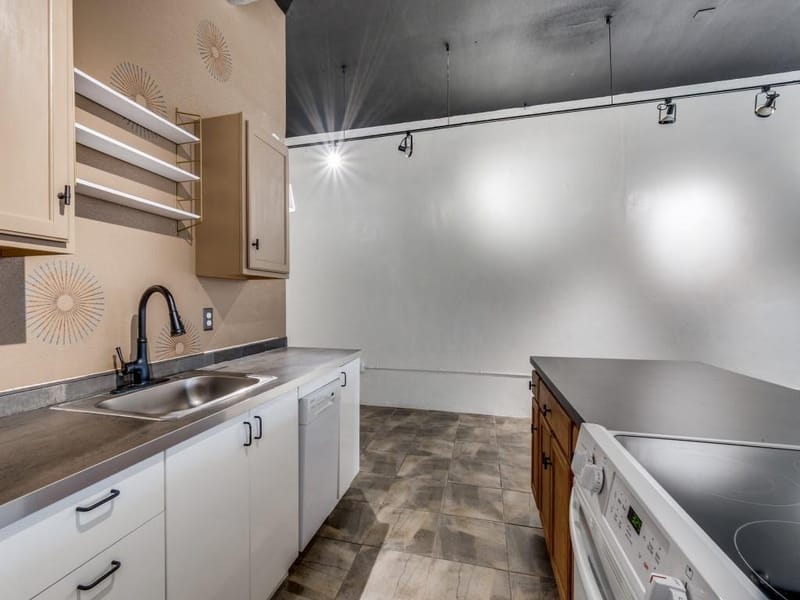 4210 Main Street, Dallas TX 75226 - Photo 15
