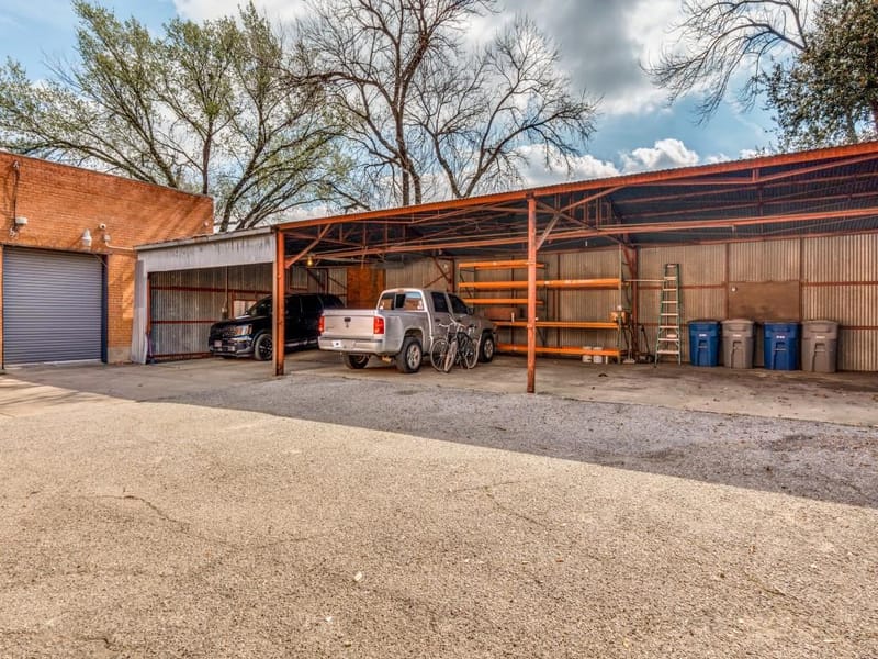 4210 Main Street, Dallas TX 75226 - Photo 25