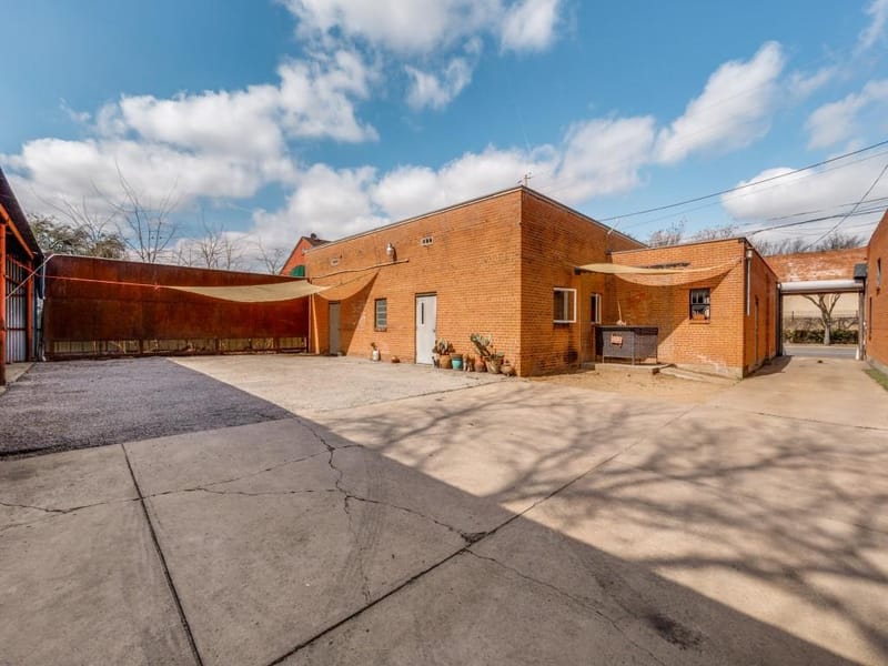 4210 Main Street, Dallas TX 75226 - Photo 21