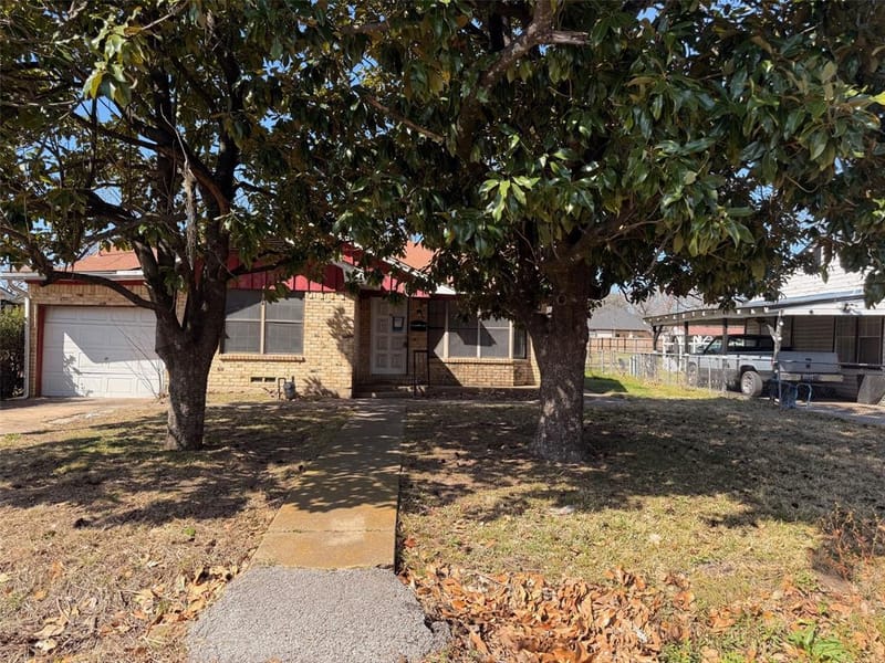 714 S Medora Street, Terrell TX 75160