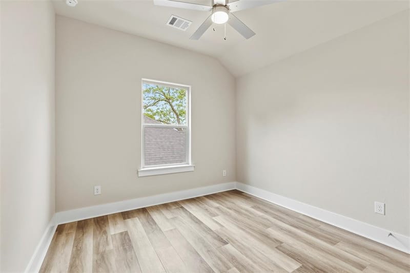 714 E McGee Street, Sherman TX 75090 - Photo 31
