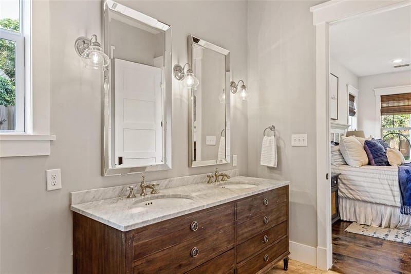 1109 E Oakdale Road, Irving TX 75060 - Photo 12