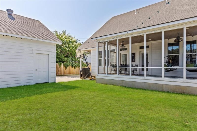 1109 E Oakdale Road, Irving TX 75060 - Photo 32