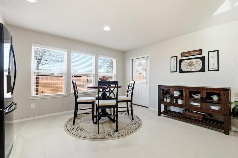 3060 Oyster Bay Drive, Frisco TX 75036 - Photo 5