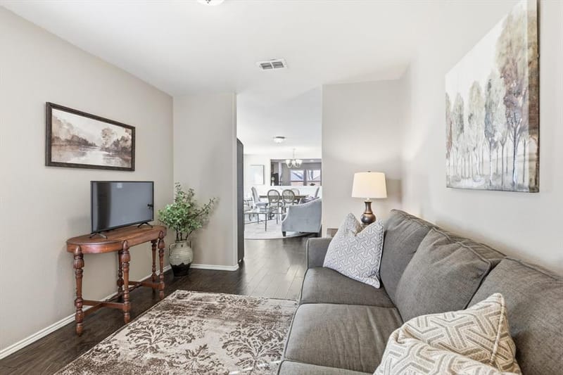 3060 Oyster Bay Drive, Frisco TX 75036 - Photo 10