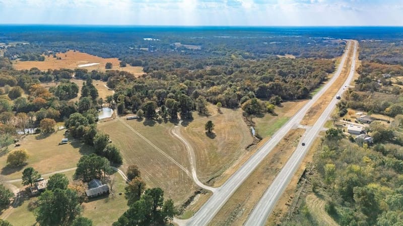 1207 State HWY 24, Campbell TX 75422 - Photo 17