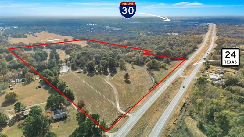 1207 State HWY 24, Campbell TX 75422