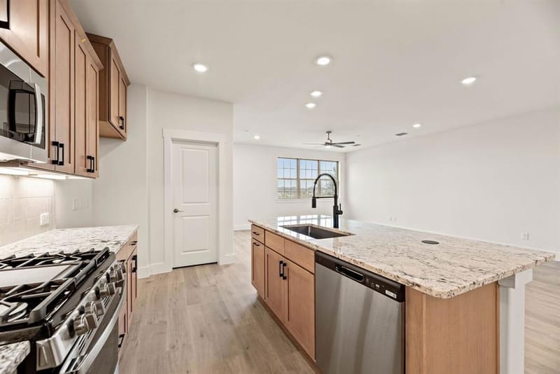 2636 Red Tailed Hawk Lane, McKinney TX 75071 - Photo 13