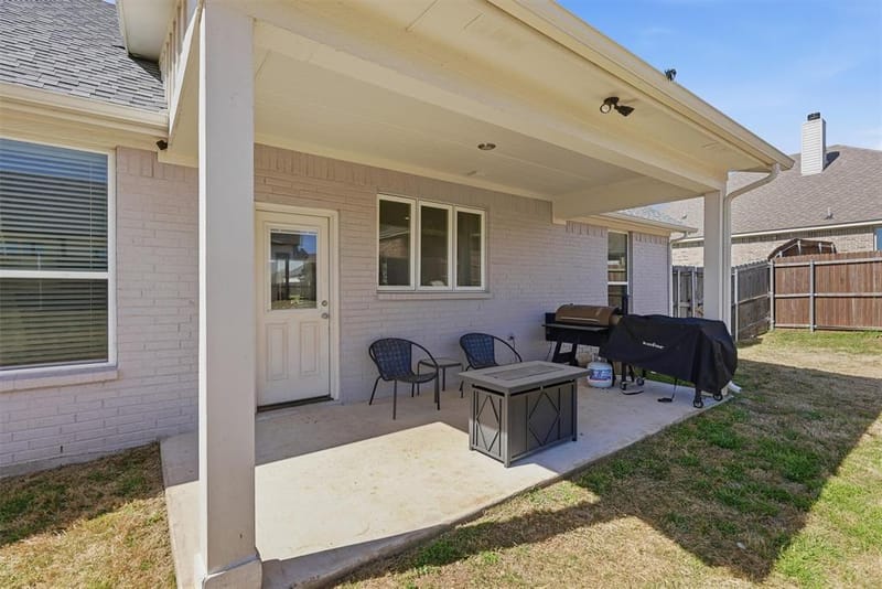 4004 Gallivant Drive, Granbury TX 76049 - Photo 27