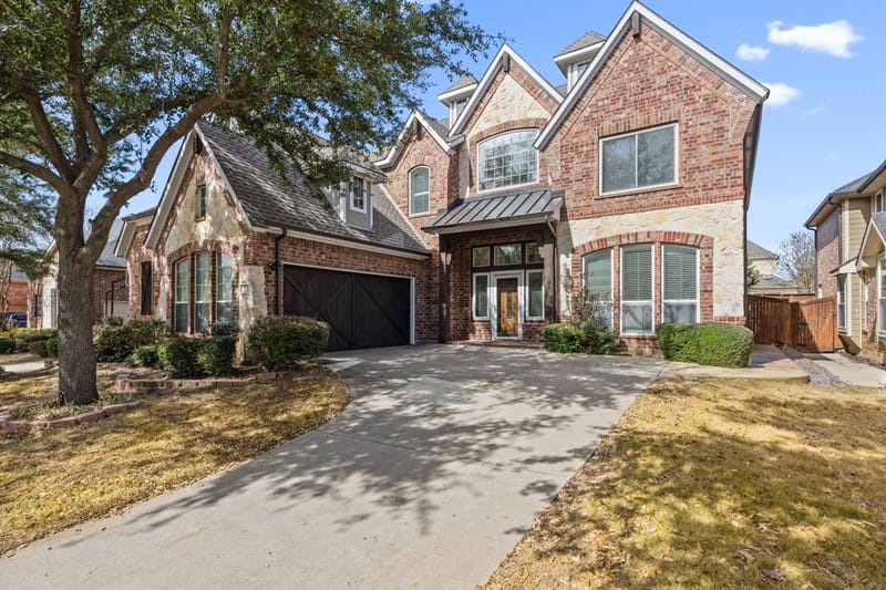 721 Peco Street, Lantana TX 76226