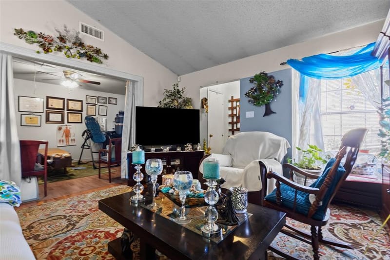 2906 Antares Circle, Garland TX 75044 - Photo 4