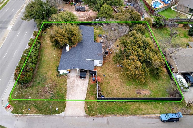 3634 Walnut Hill Lane, Dallas TX 75229 - Photo 2
