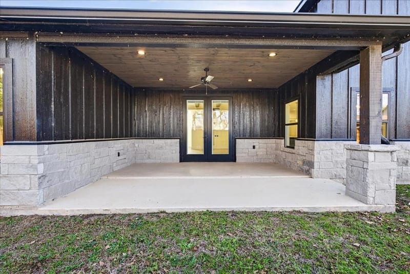 114 Castlewood Road, Enchanted Oaks TX 75156 - Photo 5