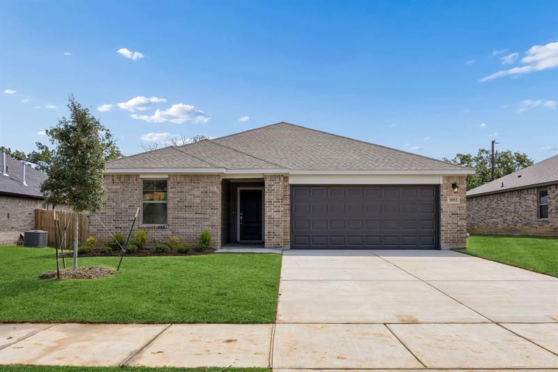 3892 Rose Hill Court, Denison TX 75020