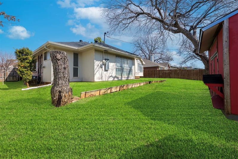 709 Raywood Drive, Grand Prairie TX 75052 - Photo 22
