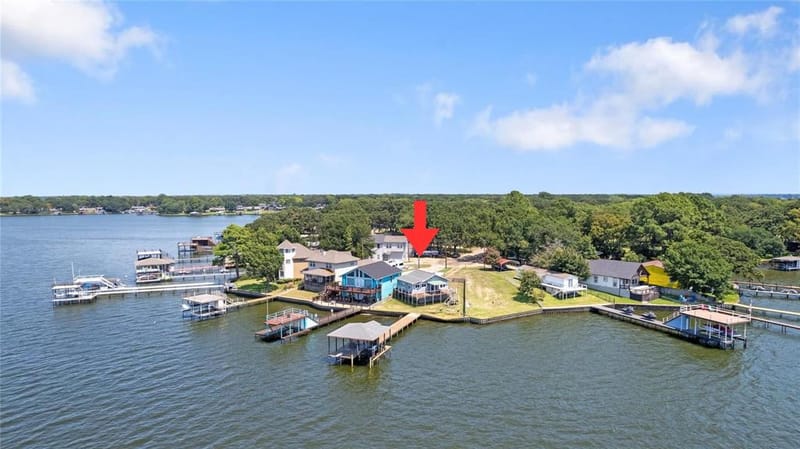 173 Tanglewood Drive, Mabank TX 75156