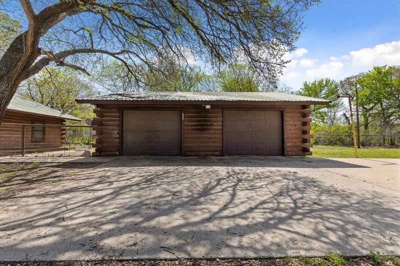 800 County Road 426, Cleburne TX 76031 - Photo 6
