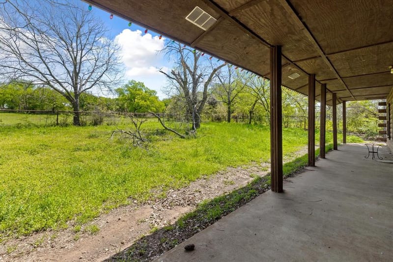 800 County Road 426, Cleburne TX 76031 - Photo 5
