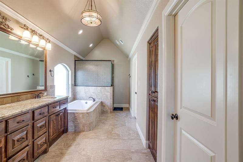 3303 Ferry Boat Lane, Granbury TX 76049 - Photo 13