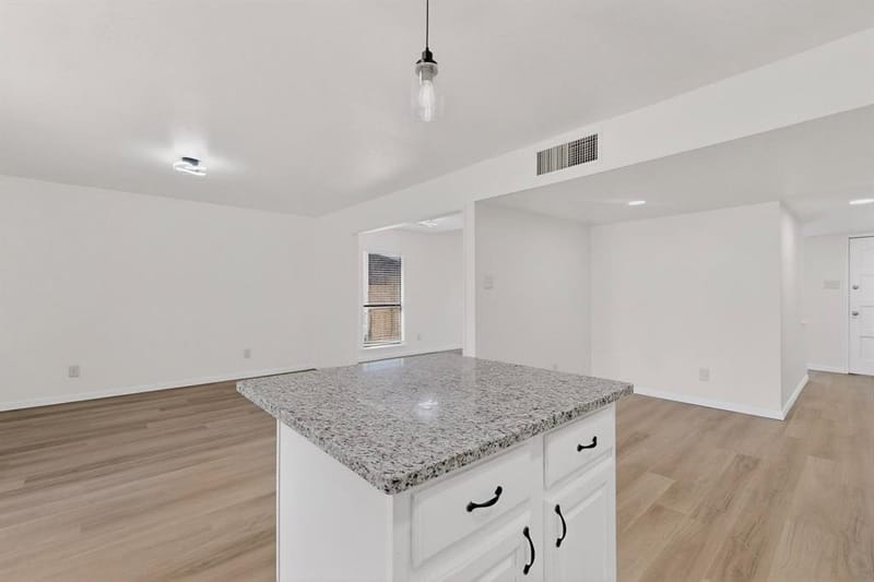 700 Via Barcelona, Mesquite TX 75150 - Photo 17