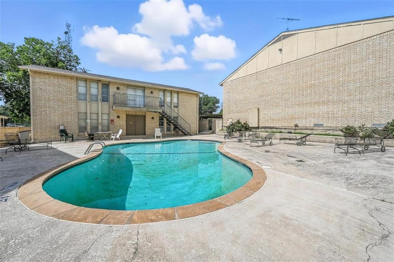 4524 Amesbury Drive # C, Dallas TX 75206 - Photo 18