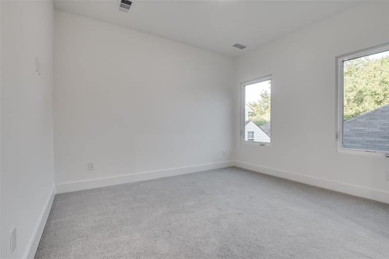 514 S Glasgow Drive, Dallas TX 75223 - Photo 22