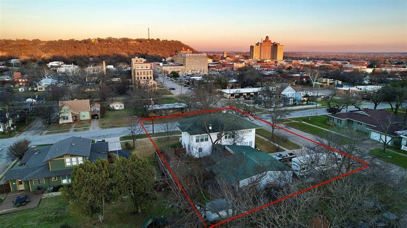 503 NW 4th Avenue, Mineral Wells TX 76067 - Photo 40