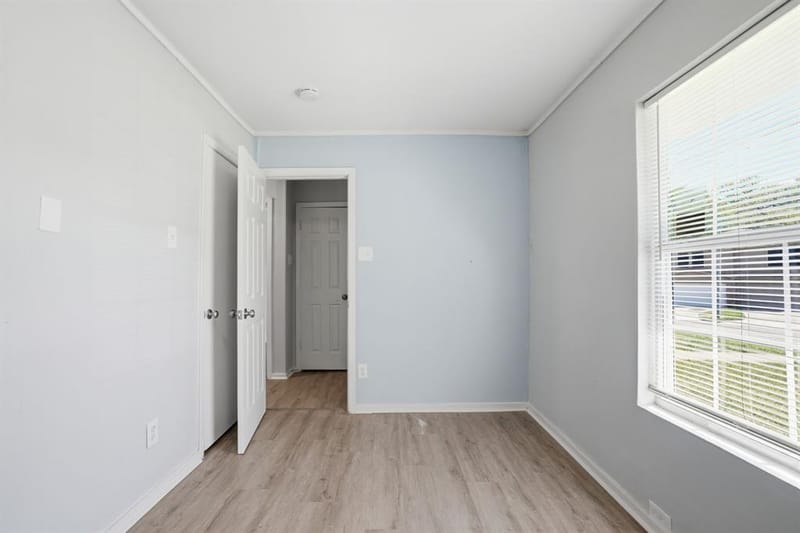 233 Creek Cove Drive, Dallas TX 75217 - Photo 26