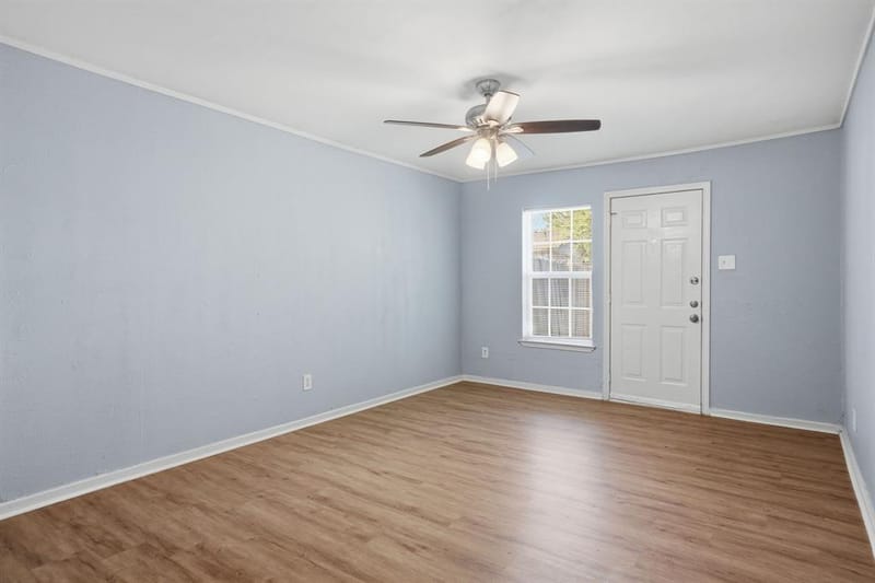 233 Creek Cove Drive, Dallas TX 75217 - Photo 9