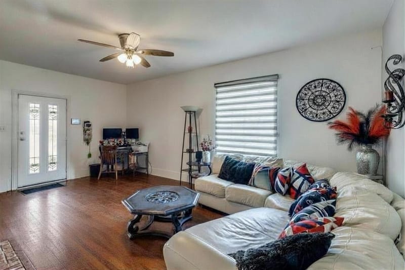 2317 Anderson Street, Dallas TX 75215 - Photo 2