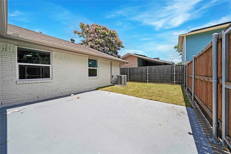 10416 Church Road, Dallas TX 75238 - Photo 32