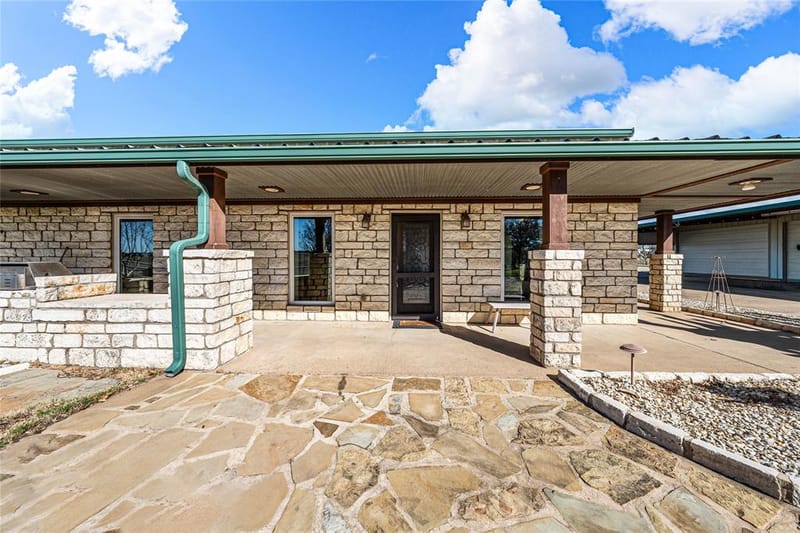 2820 Talbert Ranch Road, China Spring TX 76633 - Photo 6