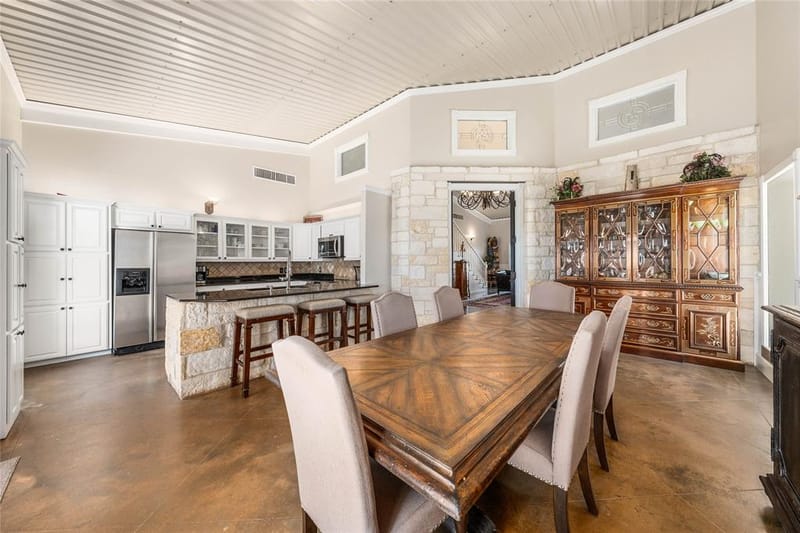 2820 Talbert Ranch Road, China Spring TX 76633 - Photo 9