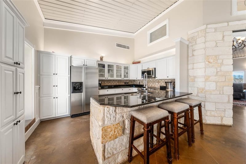 2820 Talbert Ranch Road, China Spring TX 76633 - Photo 10