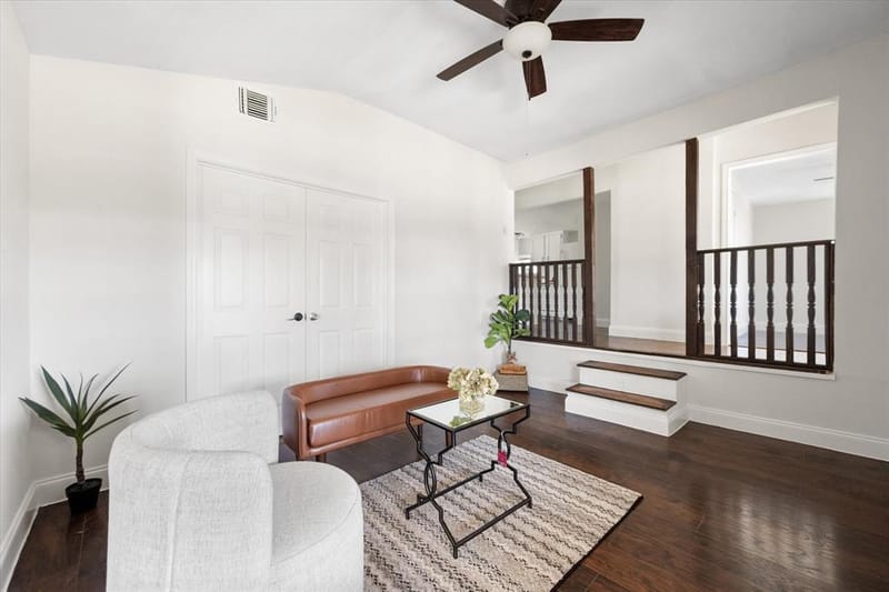 508 Lois Circle, Granbury TX 76049 - Photo 6