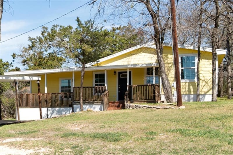 508 Lois Circle, Granbury TX 76049