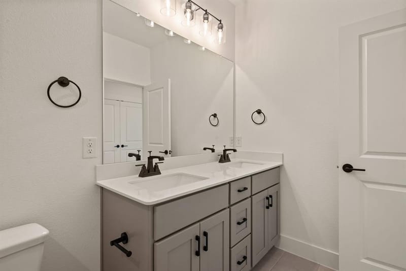 4513 Lamplights Drive, Celina TX 75078 - Photo 6