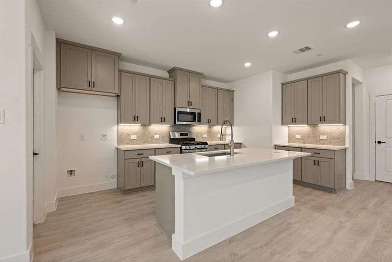 4513 Lamplights Drive, Celina TX 75078 - Photo 13
