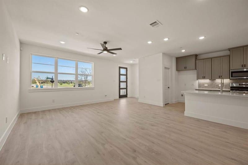 4513 Lamplights Drive, Celina TX 75078 - Photo 10