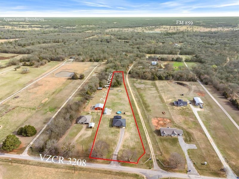 1052 VZ County Road 3208, Wills Point TX 75169 - Photo 3