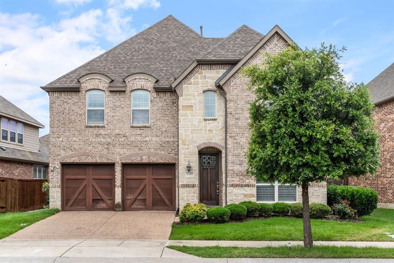 5101 Del Molin Avenue, Lewisville TX 75056