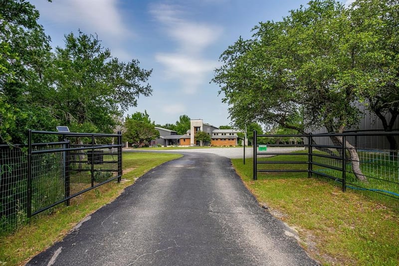 357 Wood Lake Road, Aledo TX 76008 - Photo 2