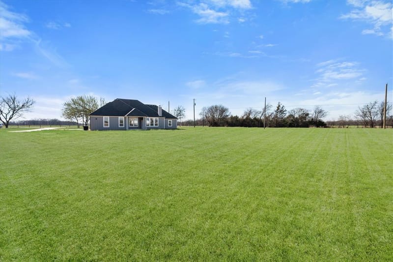 4609 County Road 206, Grandview TX 76050 - Photo 31