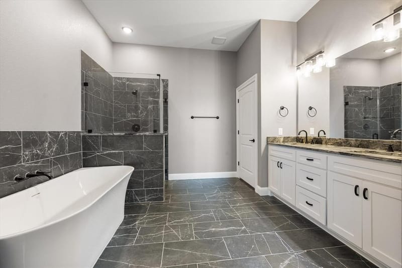 4609 County Road 206, Grandview TX 76050 - Photo 21