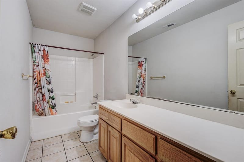 5118 Wesley Chapel Lane, Dallas TX 75236 - Photo 13