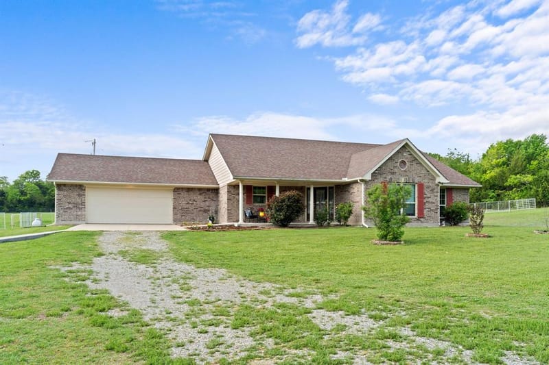 254 Jackson Road, Whitewright TX 75491 - Photo 10